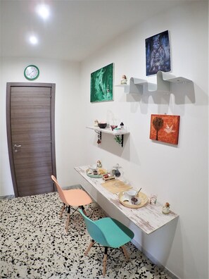 Free daily buffet breakfast - B&B Art Caserta Centro (Caserta)