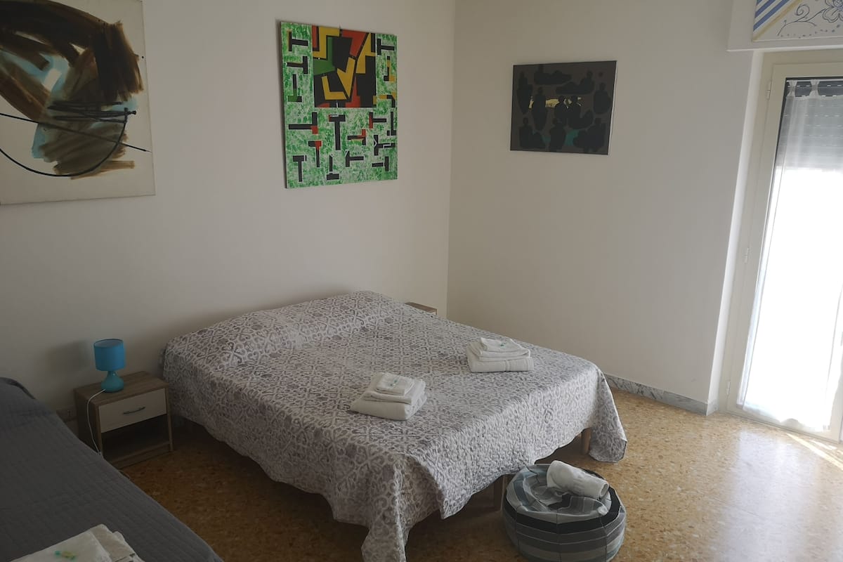 Ropa de cama hipoalergénica, cubrecamas y decoración personalizada