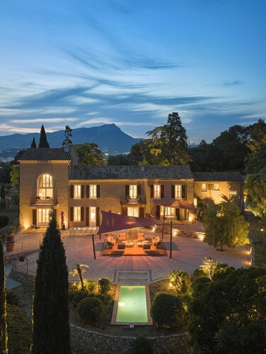 Magnificent estate, 11 suites — a unique blend of Provence & the Côte d’Azur