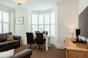 Comfort-huoneisto | Oleskelualue | Televisio