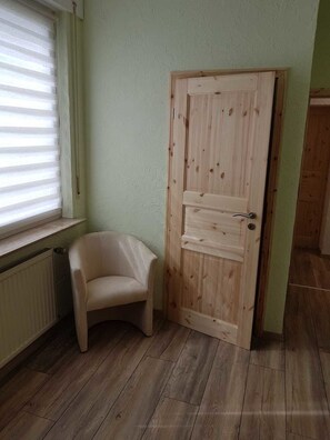 Single Room | Free WiFi, bed sheets - Wiehenkrug Lübbecke (Lubbecke)