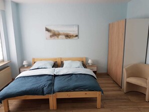 Double Room (with Extra Bed) - Wiehenkrug Lübbecke (Lubbecke)