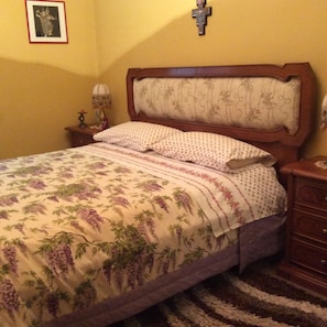 2 bedrooms, bed sheets