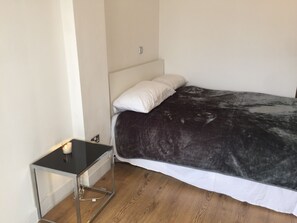 2 chambres, fer et planche à repasser, Wi-Fi