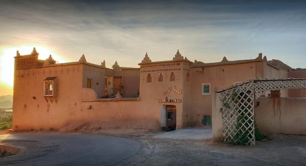 Façade de l’hébergement