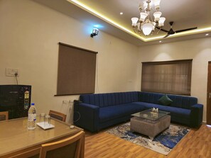 Chambre Deluxe | Espace de travail pour ordinateur portable, Wi-Fi gratuit