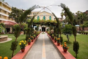 Property grounds - Kathmandu Guest House by KGH Group (Kathmandu)
