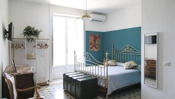 3 Schlafzimmer, BĂŒgeleisen/BĂŒgelbrett, kostenloses WLAN, BettwĂ€sche