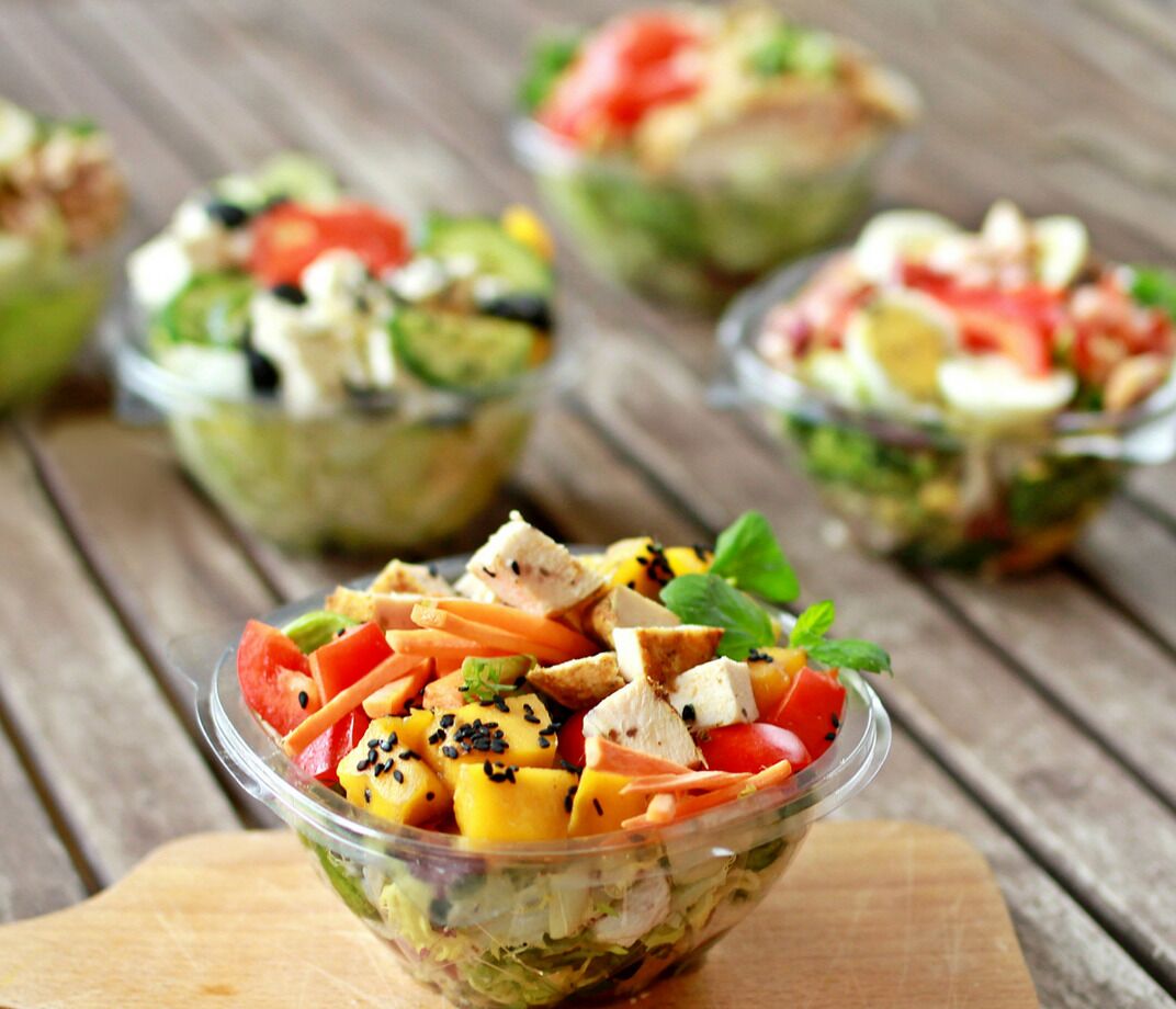 daily continental breakfast (pln 35 per person)