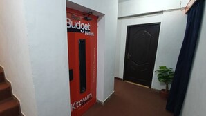 Unclassified image, 3 of 9, button - Ktown Rooms DHA 001 (Karachi)