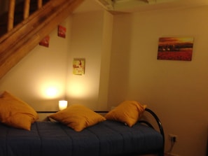 Triple Room | Minibar, desk, free WiFi, bed sheets - La Chioccia (Valmontone)