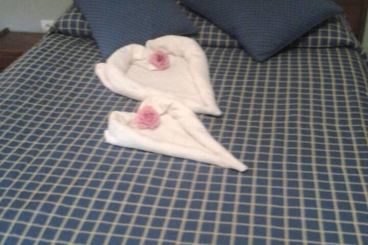 Studio | Blackout curtains, free WiFi, bed sheets