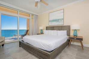 3 室のベッドルーム、アイロン / アイロン台、WiFi (無料)、ベッドシーツ