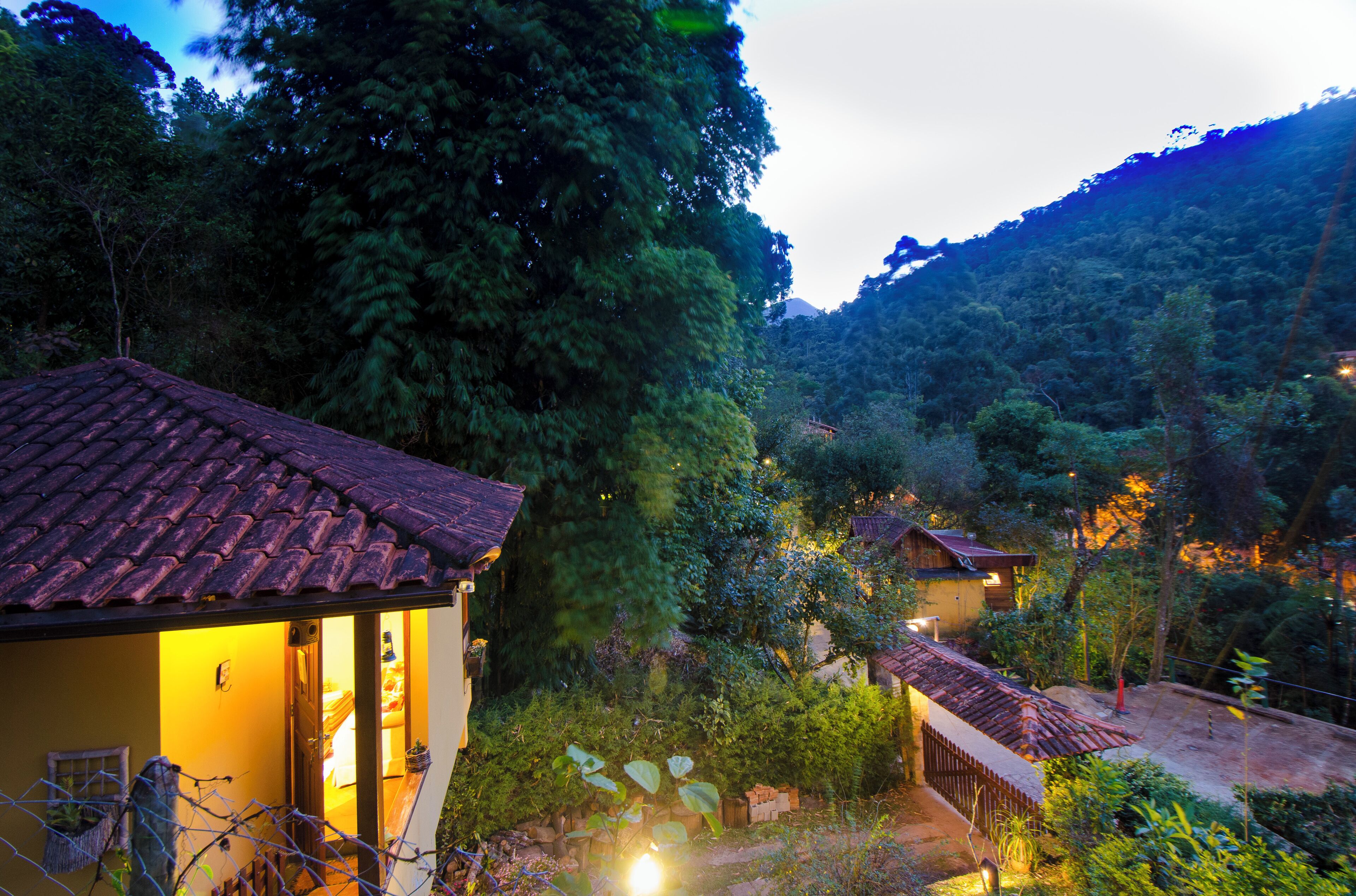 Quarto casal romântico (Chalé Passarinho) | Terraço/pátio