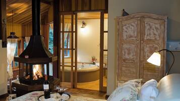 Chambre Double Romantique (Chalé Manacás) | Minibar, coffres-forts dans les chambres, décoration personnalisée