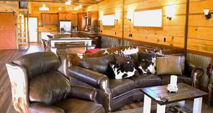 The Loft at Lucky Eagle~Aggieland Vacation Rentals