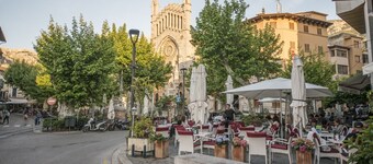 CA SA TIA (SÓLLER) - Townhouse with nice patio in the centre of Sóller. Free WiFi