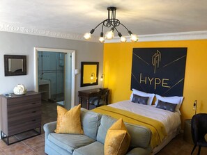 奢华双人房或双床房 (Hydrangea) | 客房内保险箱、笔记本电脑工作区、熨斗/熨板、免费婴儿床