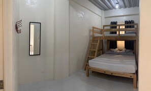 1 bedroom - The Pad 8 Sleeps at Pad Tuguegarao - Unit 2 (Tuguegarao City)