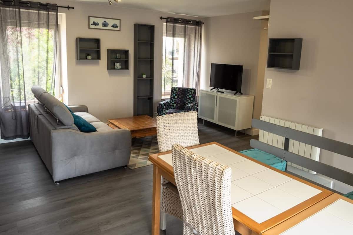 Apartment, 2 Bedrooms (Le Cabestan) | Interior