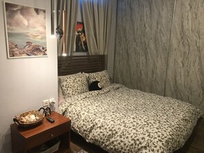 3 chambres, fer et planche Ă repasser, Wi-Fi, draps fournis