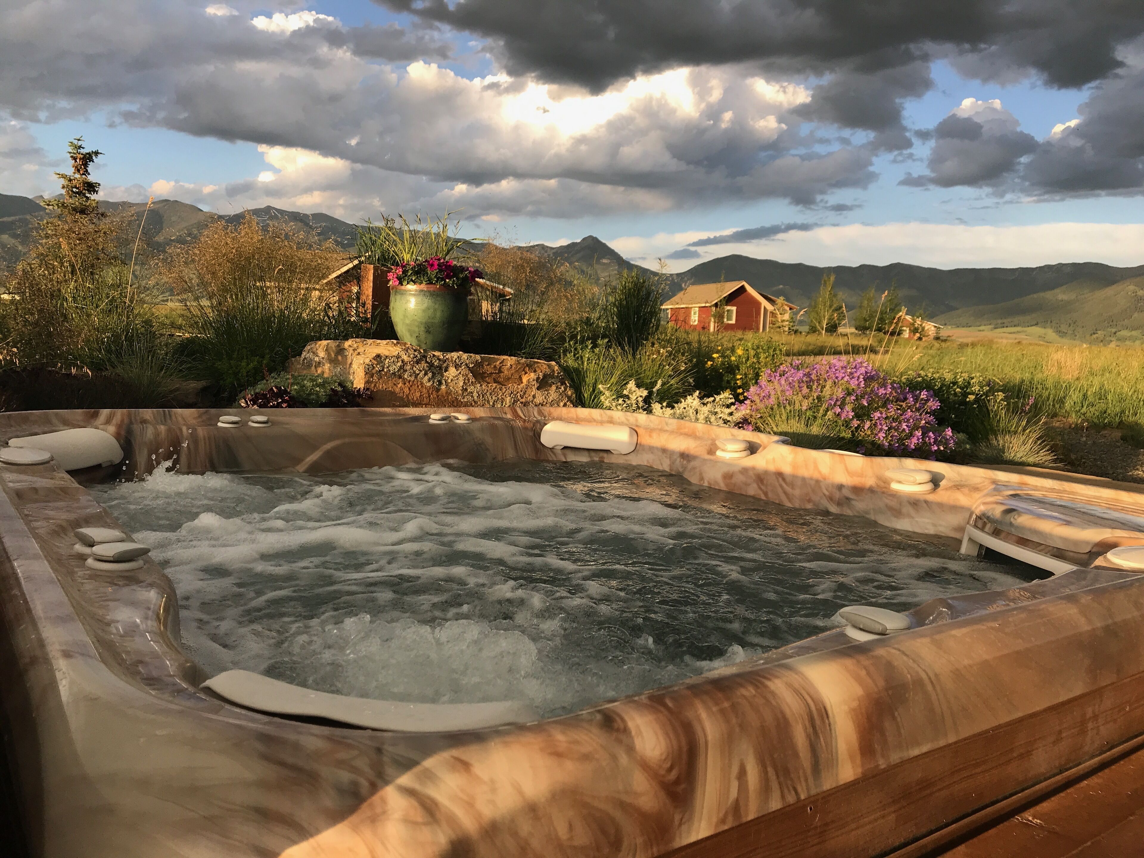 Bain à remous extérieur