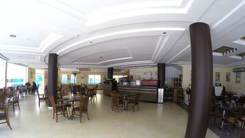Breakfast, lunch, dinner served; local and international cuisine