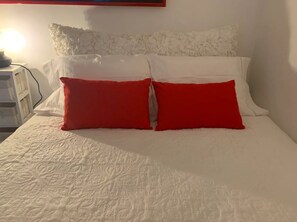 1 quarto, ferros/tábuas de passar roupa, Wi-Fi, roupa de cama