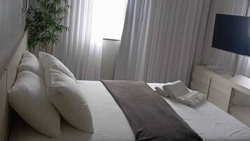 Suite – deluxe | Minibar, sengetøy og rullestolvennlig