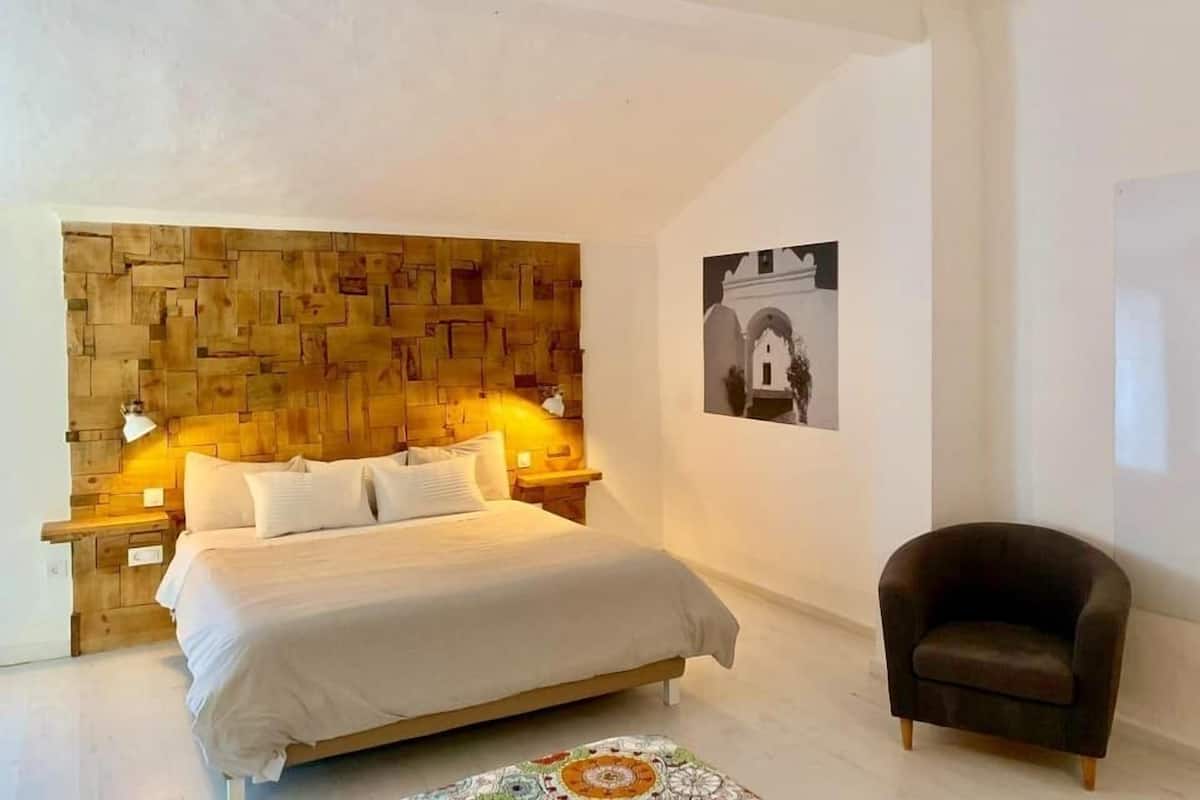 Deluxe Double Room | Garden view
