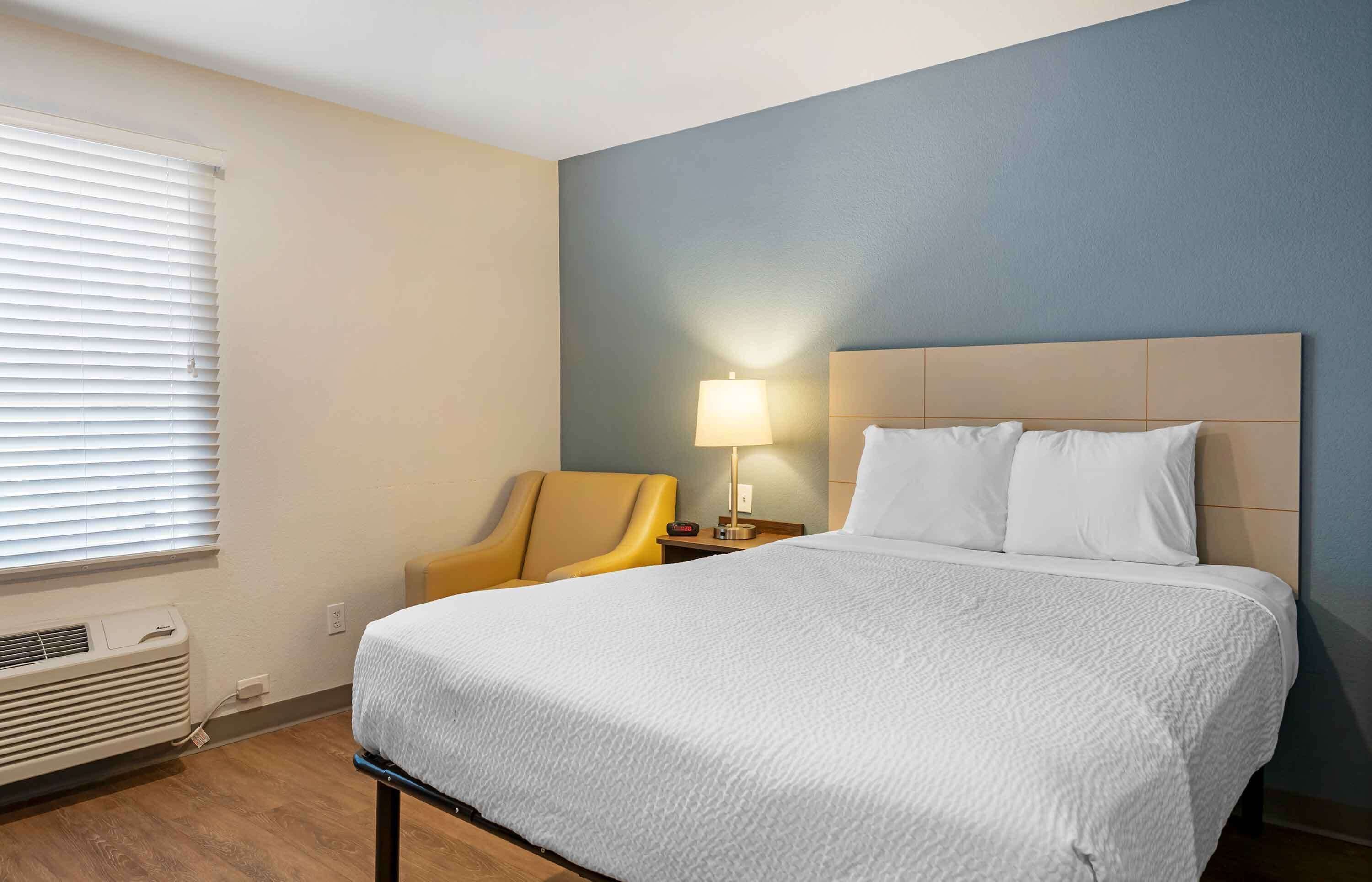 สแตนดาร์ดสตูดิโอ, ปลอดบุหรี่, ตู้เย็นและไมโครเวฟ | โต๊ะทำงาน, พื้นที่ทำงานแบบใช้แล็ปท็อป, เตารีด/โต๊ะรีดผ้า, Wi-Fi ฟรี