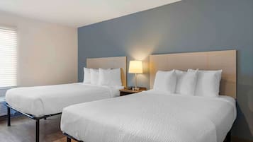 Standard Studio, Non Smoking, Refrigerator & Microwave | Desk, laptop workspace, iron/ironing board, free WiFi