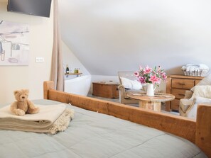 1 bedroom, free WiFi, bed sheets - 1 bedroom accommodation in Marbury, near Whitchurch (Marbury, near Whitchurch)
