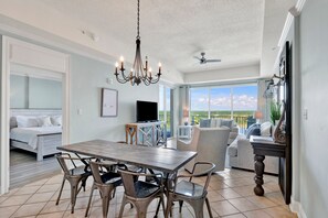 TV - Waterfront 2BR at The Wharf • Sleeps 8 • Amazing Views • Oasis Pool (Orange Beach)