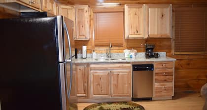 1chambre / 1 récemment rénovée. 5 bains, lune de miel / petite famille, vue sur la montagne