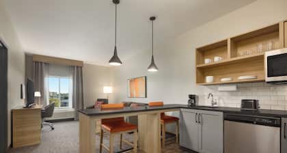 Candlewood Suites Pecos by IHG