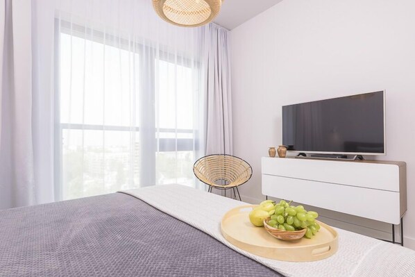Exclusive Apartment | Television - Novis Apartments Panorama View (Warsaw)
