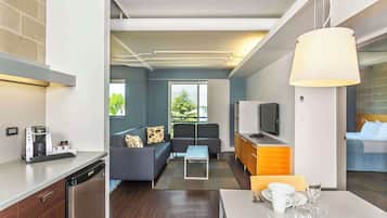 1 chambre, coffres-forts dans les chambres, bureau