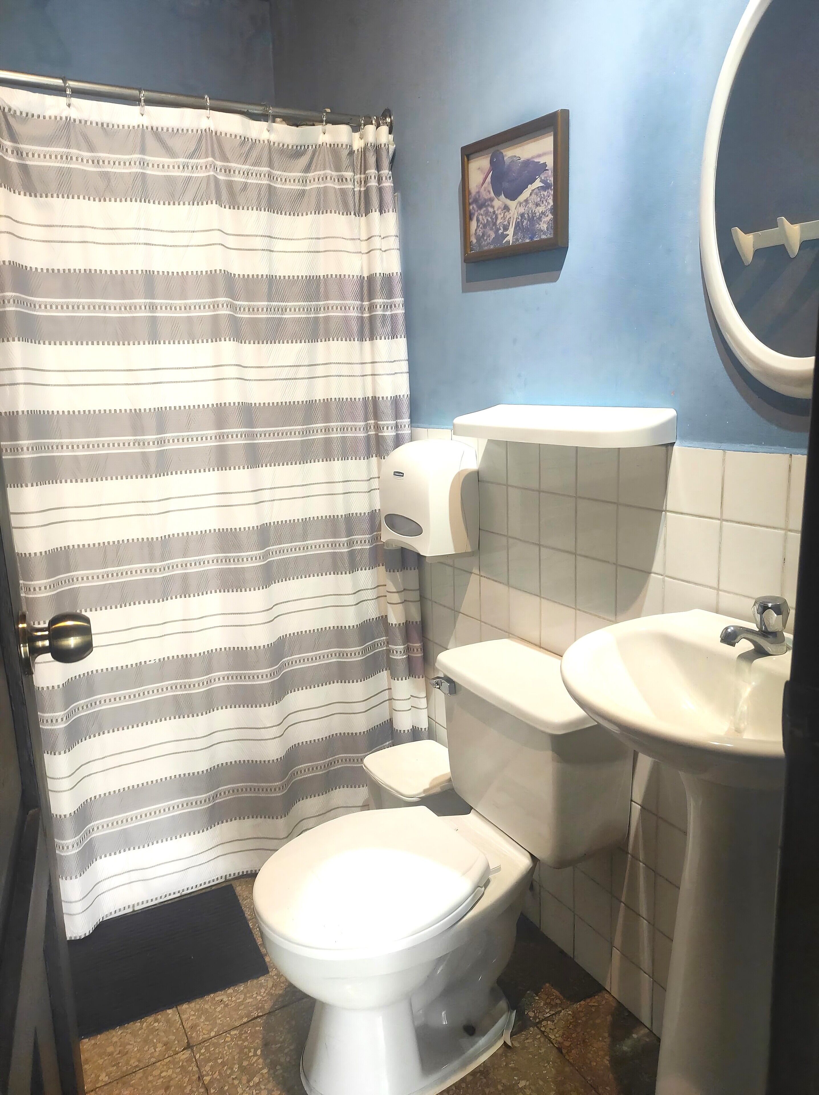 Photo - Dreamkapture Hostel close to the airport and bus terminal