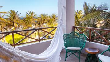 Suite Premium Frente Mar | Roupas de cama antialérgicas, camas com colchões pillow-top, frigobar