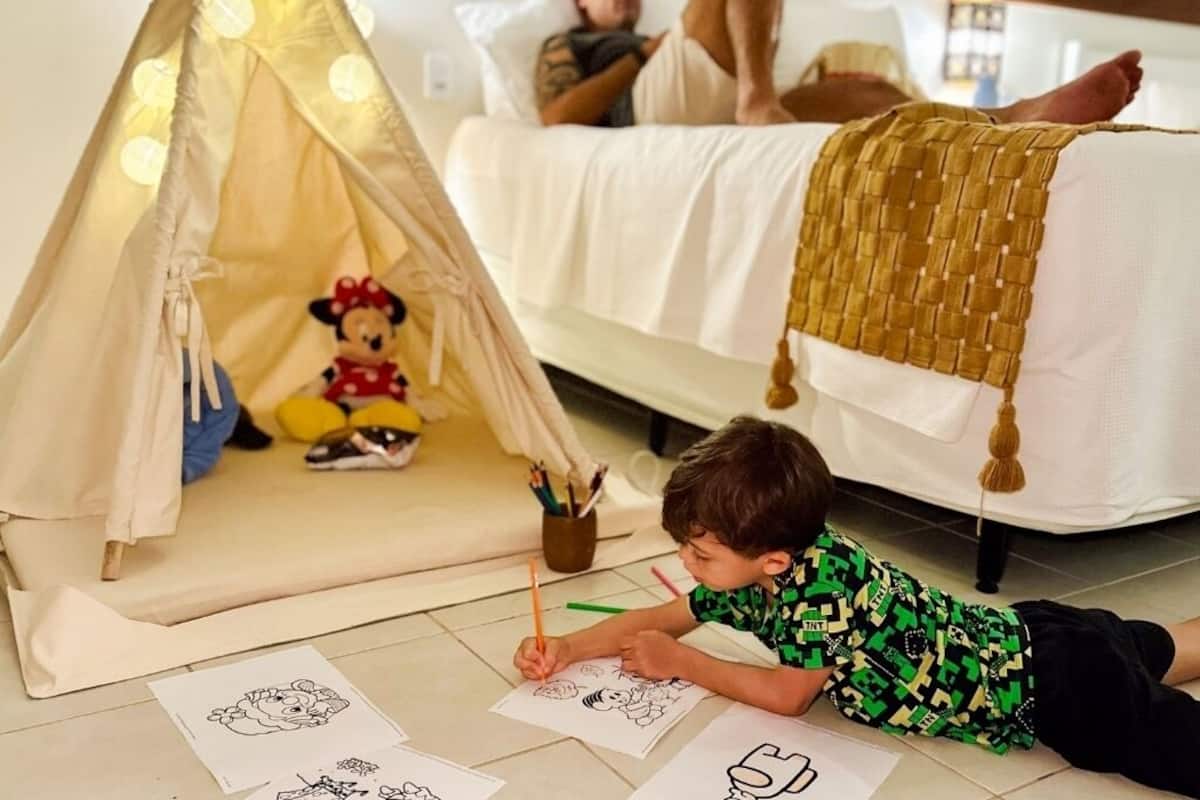 luxury suite sea front | hypo-allergenic bedding, pillow-top beds, minibar, in-room safe