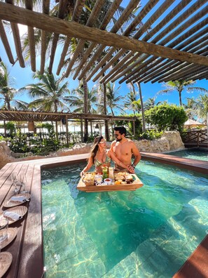 Outdoor spa tub - Hotel Varandas Beach (Cascavel)