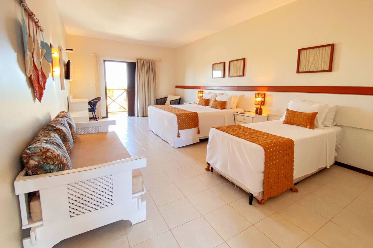 luxury suite sea front | hypo-allergenic bedding, pillow-top beds, minibar, in-room safe