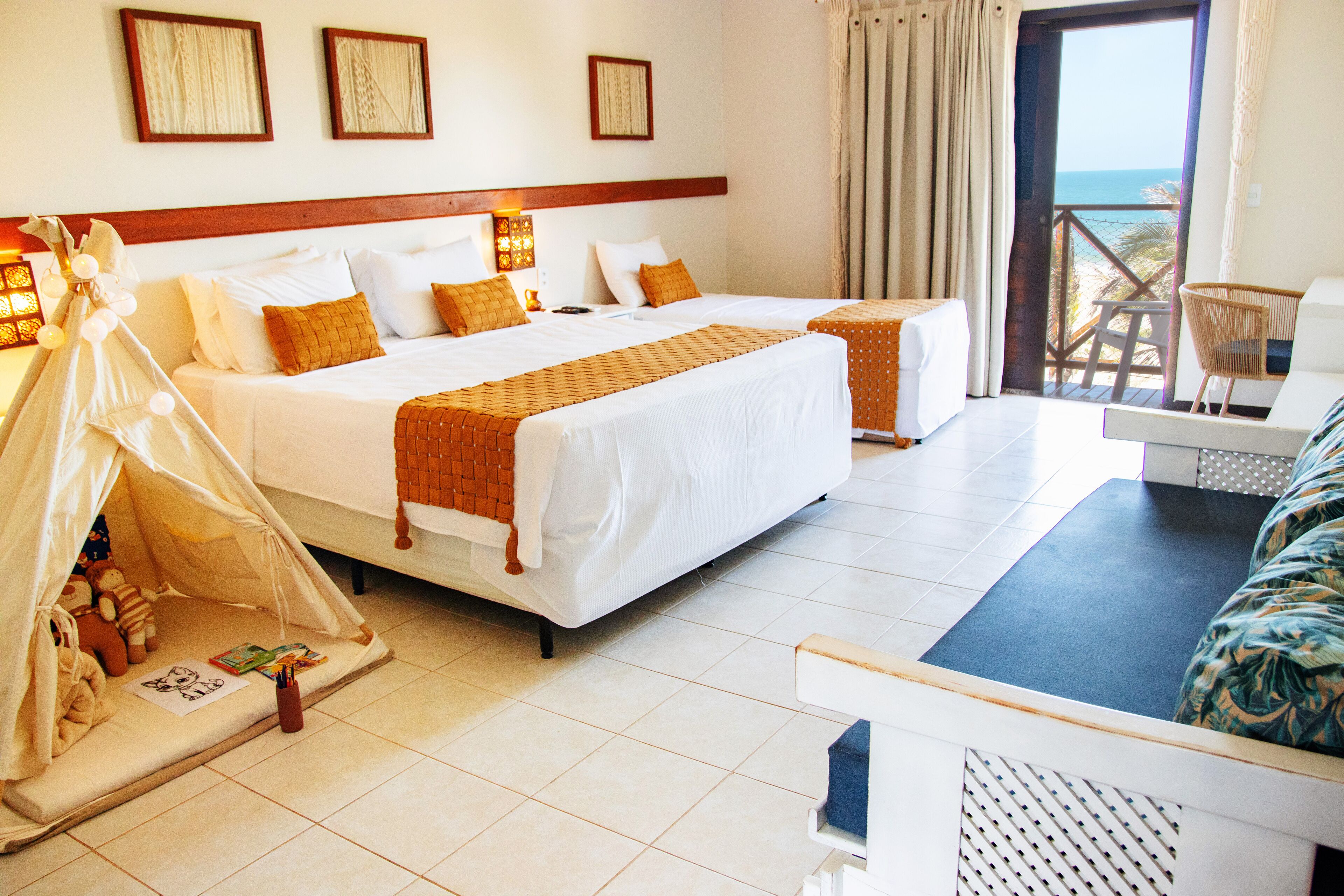 luxury suite sea front | hypo-allergenic bedding, pillow-top beds, minibar, in-room safe