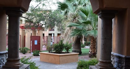 Condominio estilo resort en la antigua Mesilla