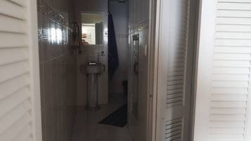 Towels, toilet paper