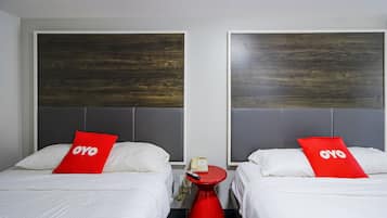 Habitación Premium, 2 camas de matrimonio | Wifi gratis y ropa de cama