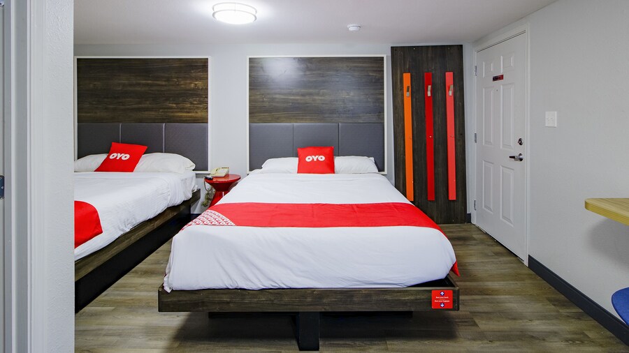 OYO Hotel Sulphur LA Hwy 90 West