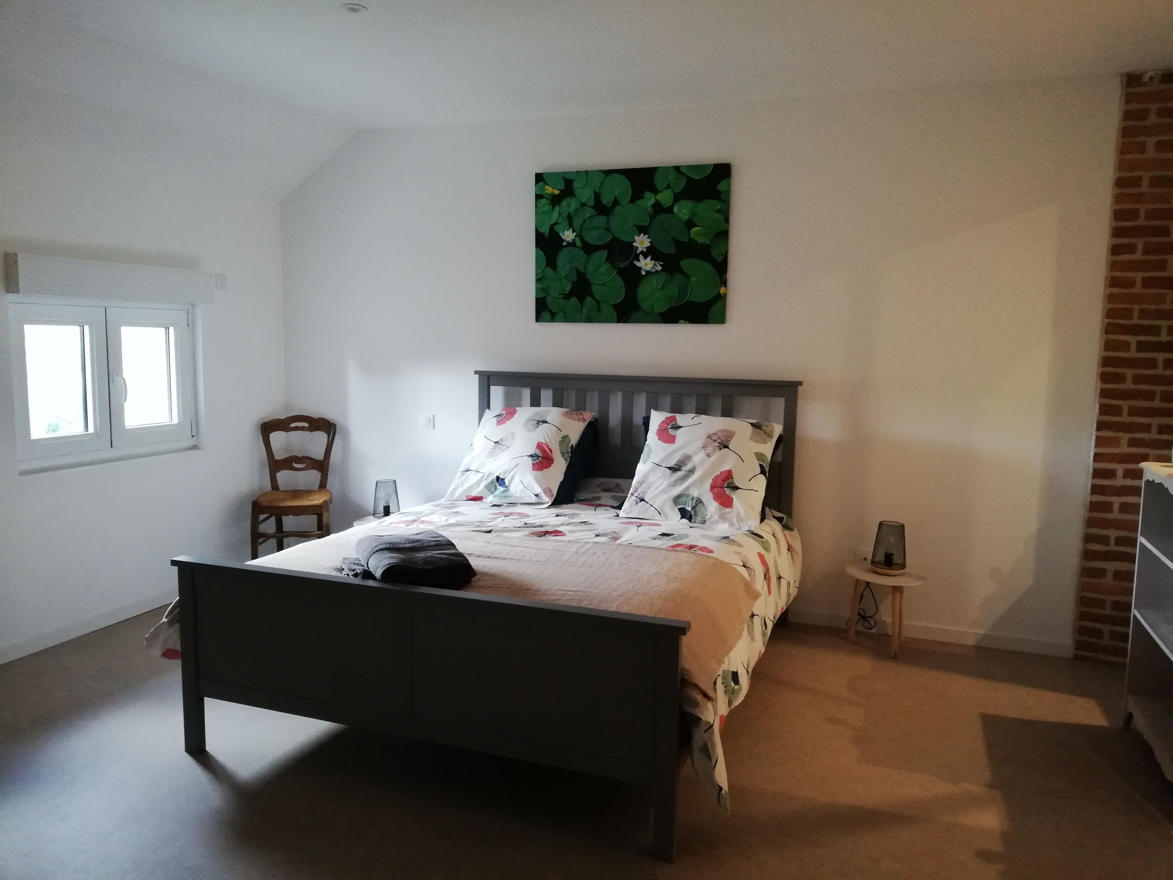 Chambre Double (Beige) | Décoration personnalisée, ameublement personnalisé, rideaux occultants