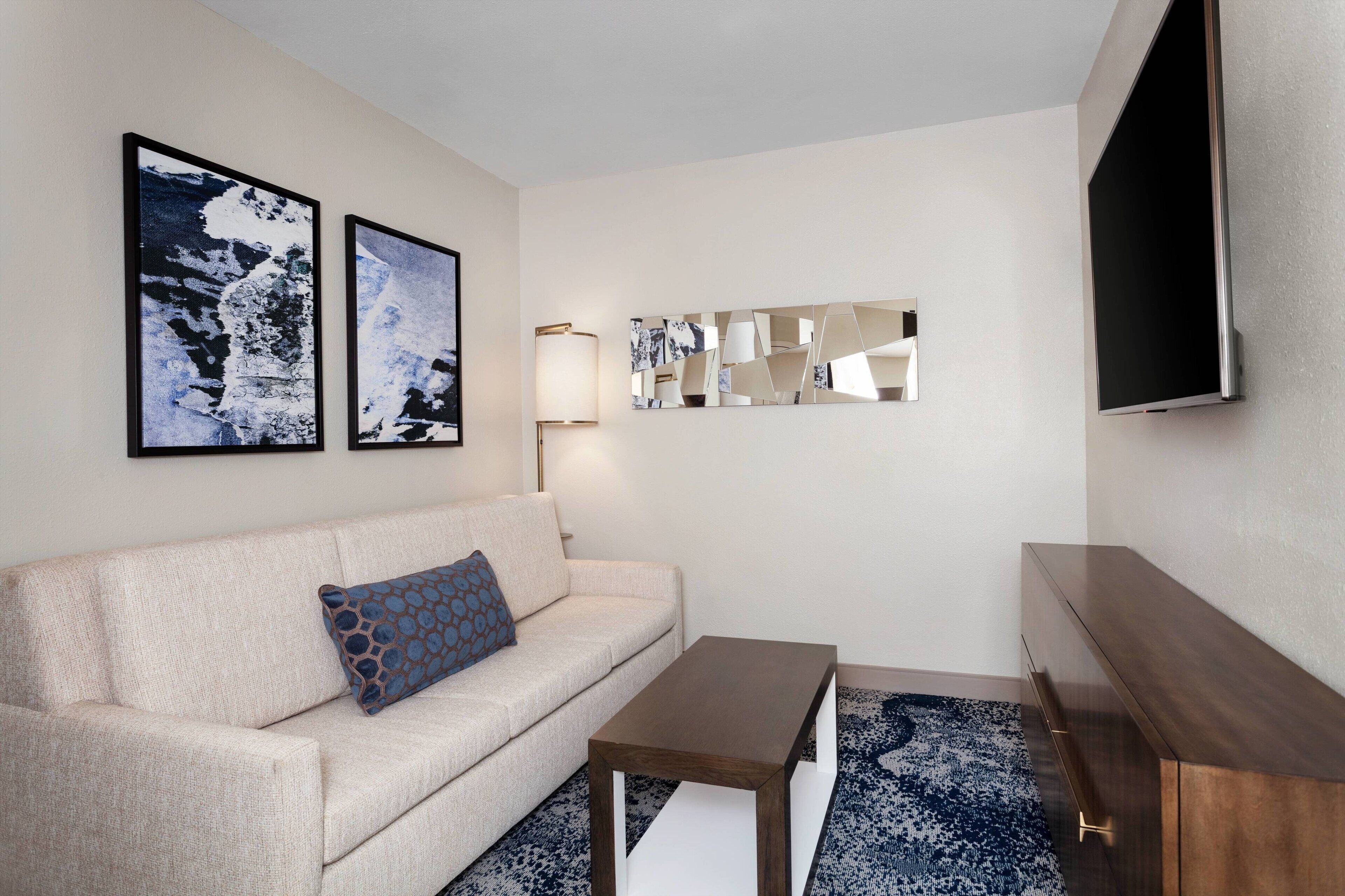 55-inch flat-screen tv with cable channels, tv